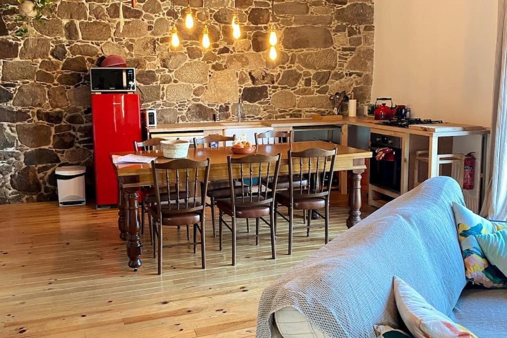O Carballo Farm House In Ribeira Sacra מראה חיצוני תמונה